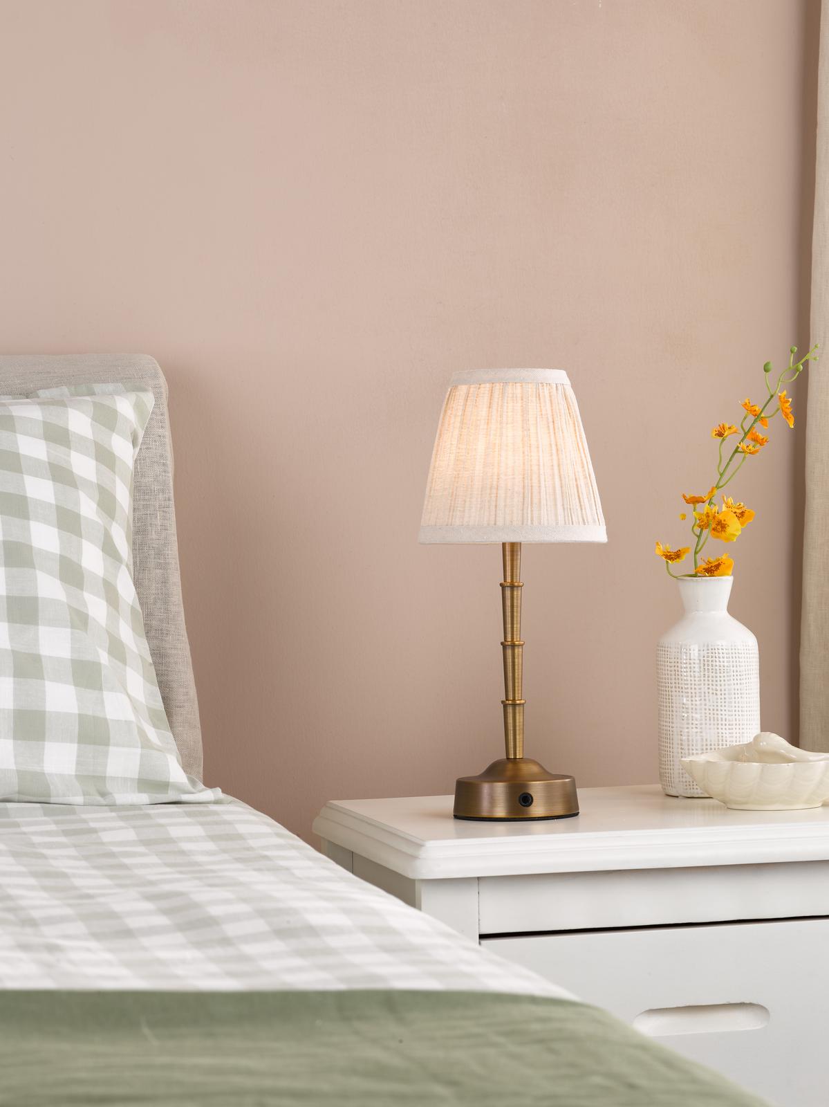 https://cdn.pimber.ly/public/asset/export/633192f7d69875001b74acfc/ecb65e5d/6a886b42bd8726871d273195/f47fc3bd/WYM4063-DID2629_0.jpg.jpeg