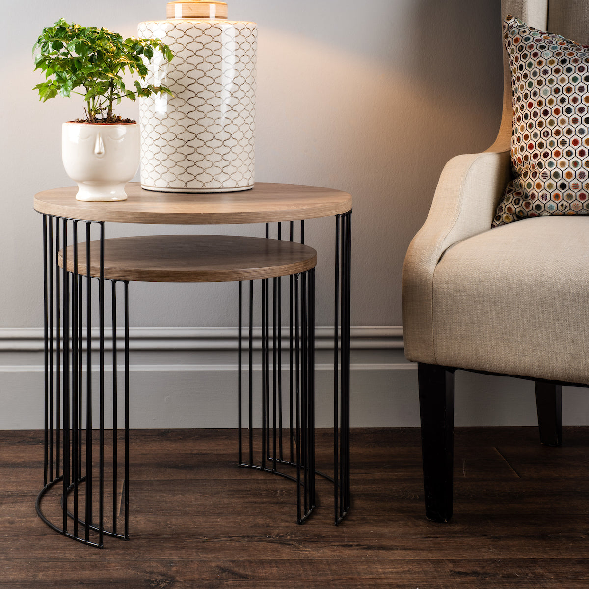 DRUM NEST 2X ROUND TABLES OAK STYLE VENEER