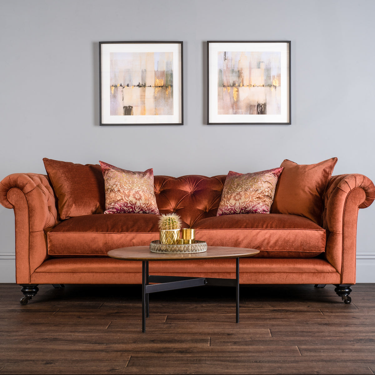 ROALD LARGE TABLE WALNUT VENEER