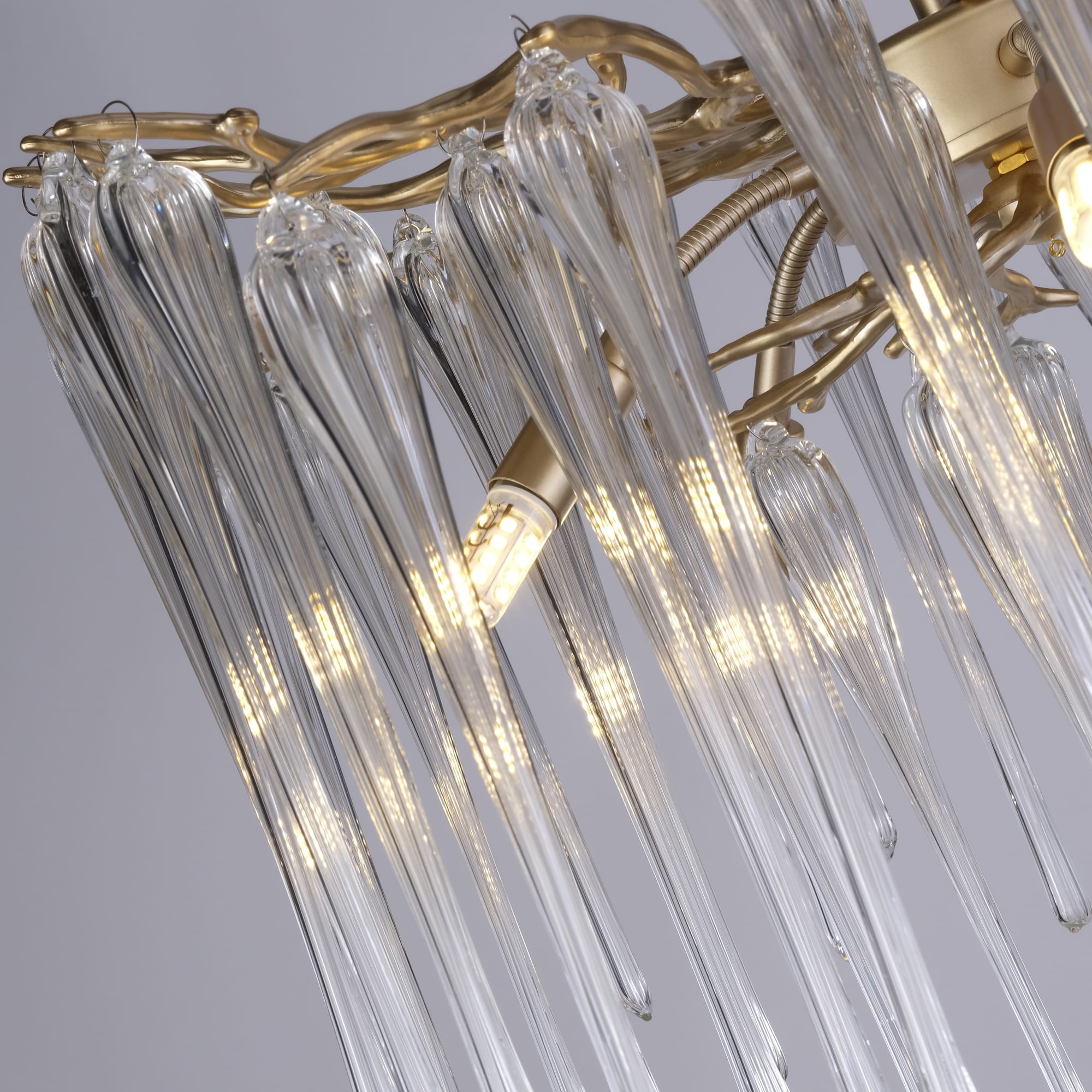 Heritage 5Lt Pendant, Gold Metal and Clear Glass Drops