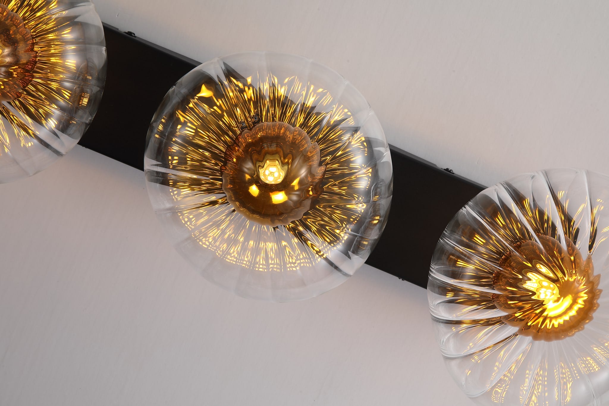 Sunbeam 3lt Wall Light, Clear and Amber Ribbed Glass