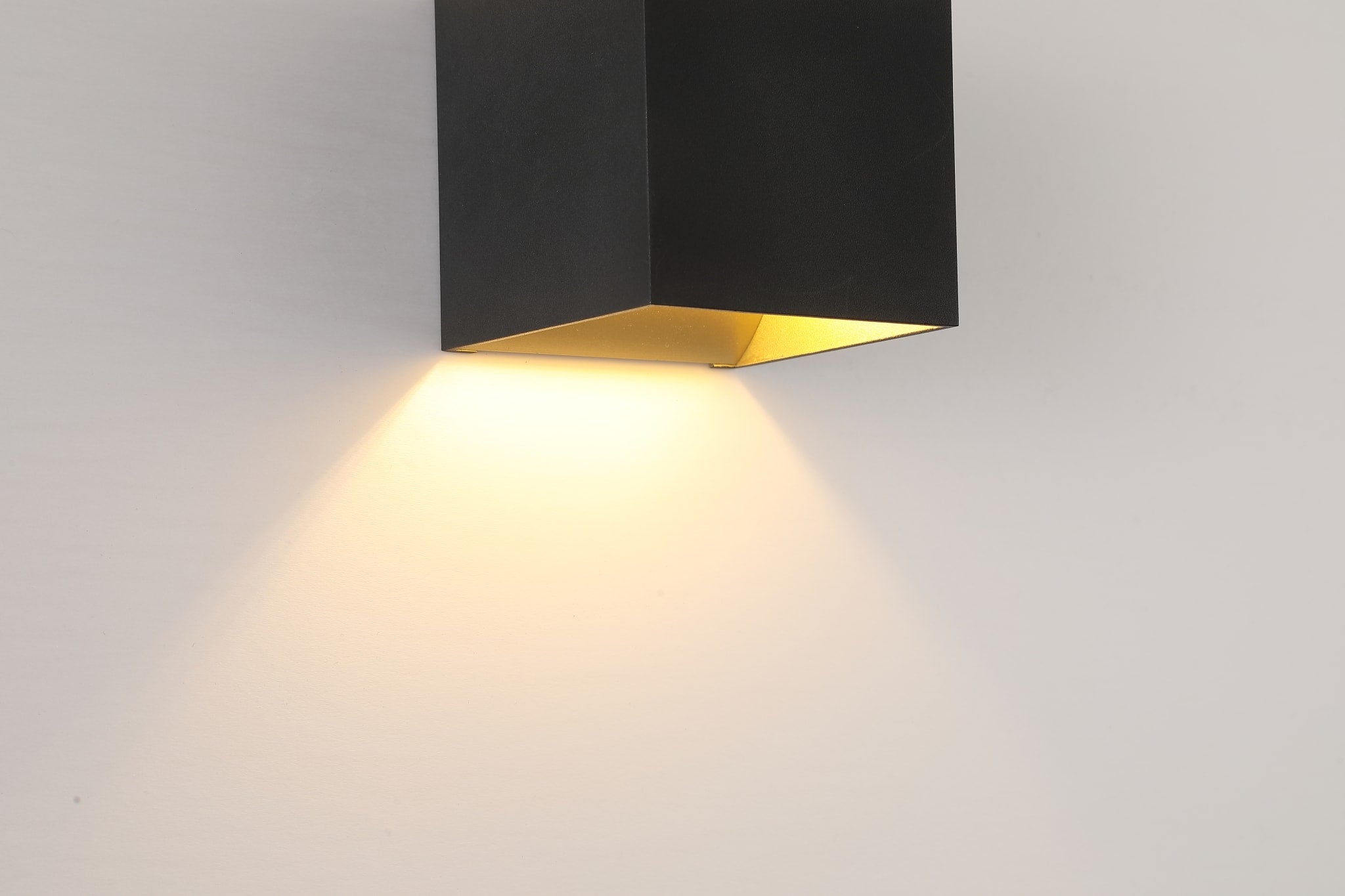 Newton Square Up&Down Wall Light, G9, Black/Gold