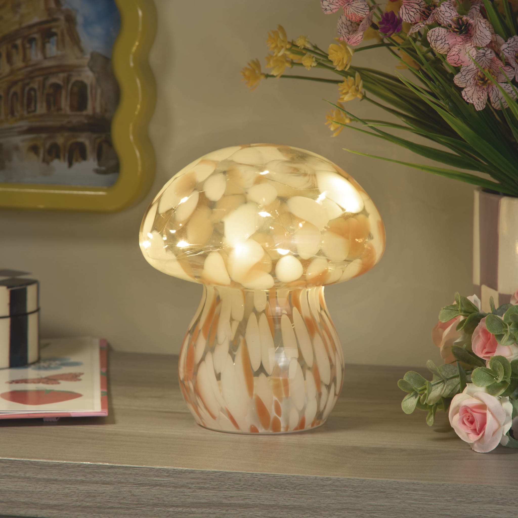 Amelia LED Coral Mushroom Lamp
