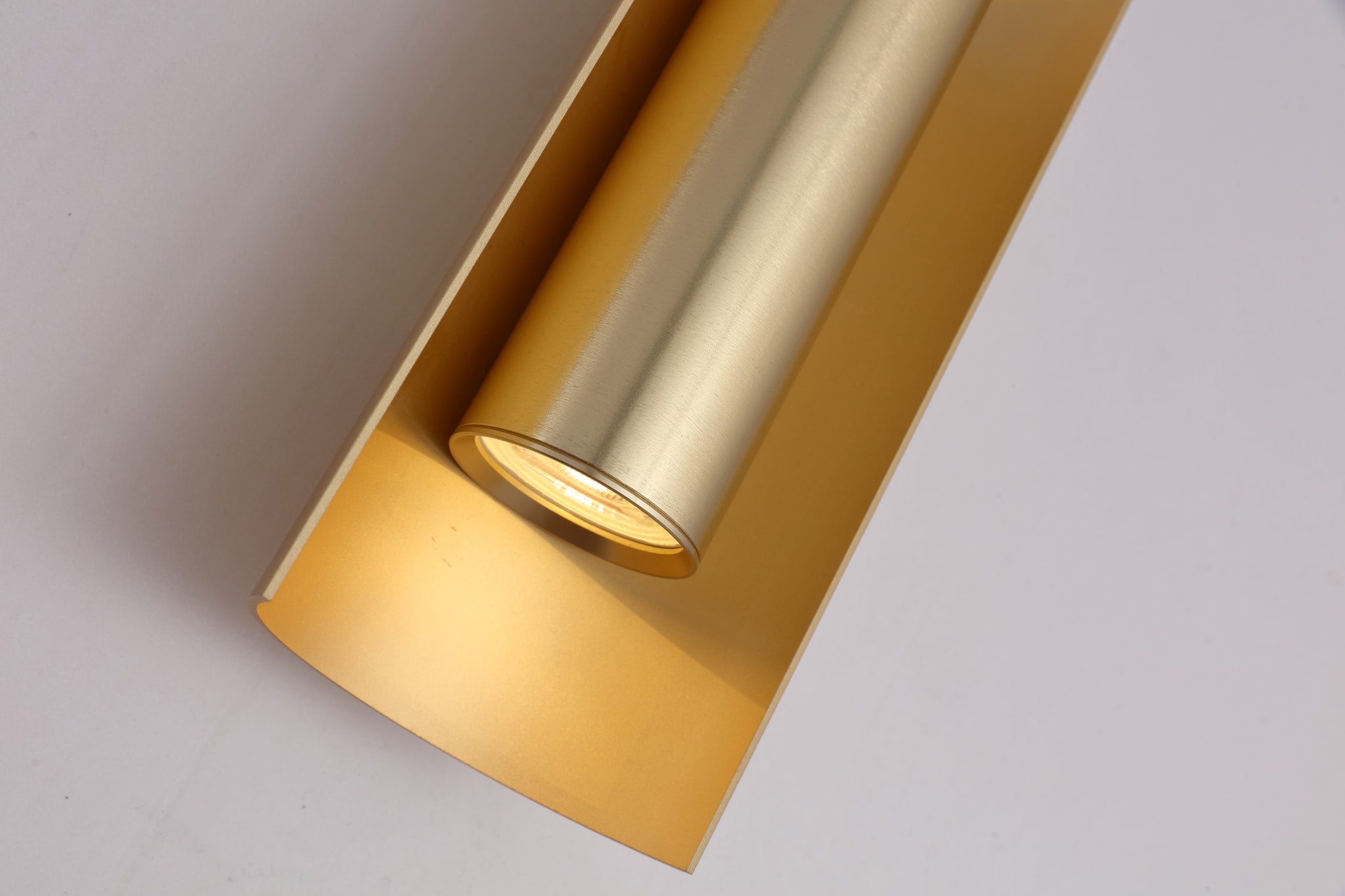 Roll 2Lt Wall Light, Gold Metal