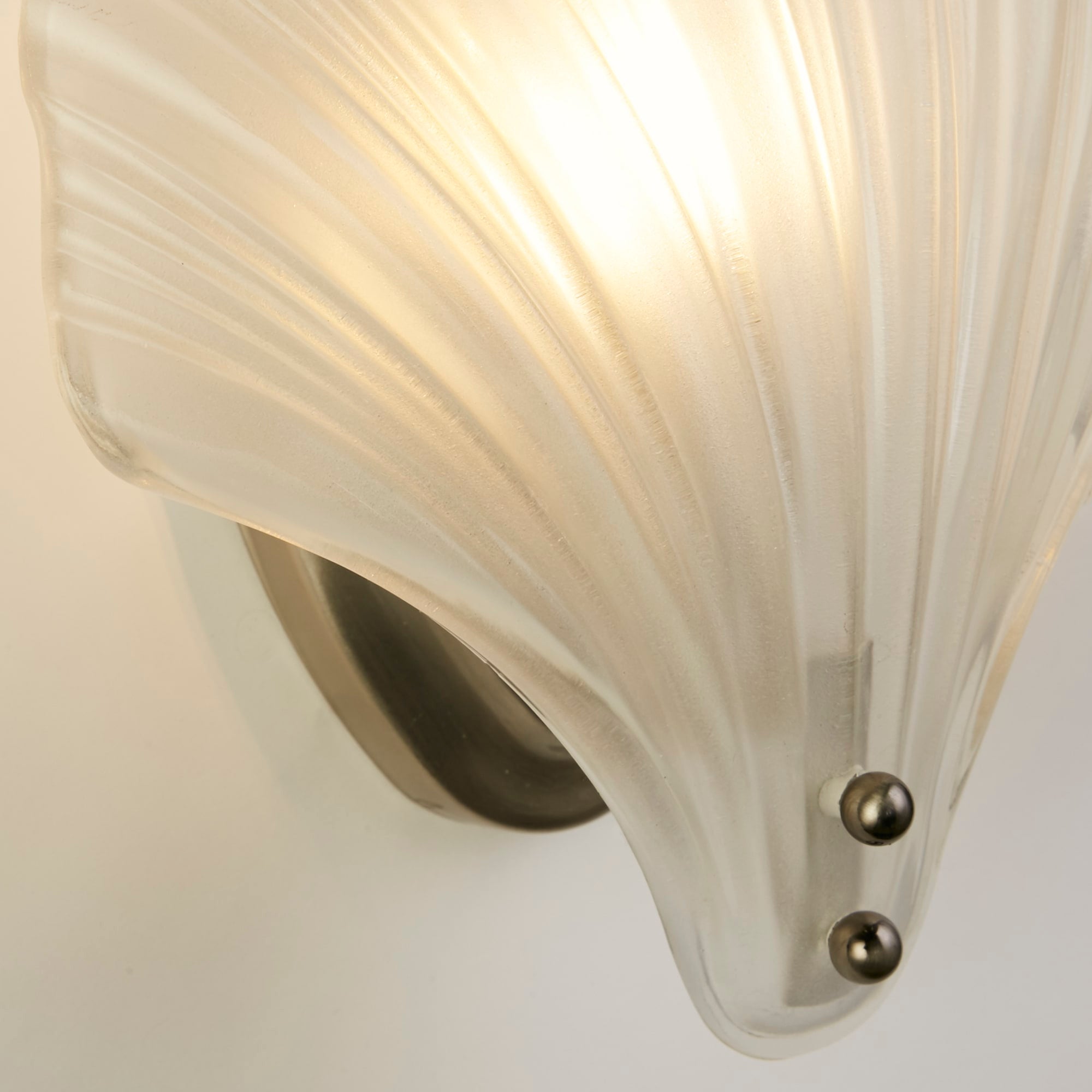 Shell 1Lt Wall Light, Satin Silver Metal &Frosted Glass IP44