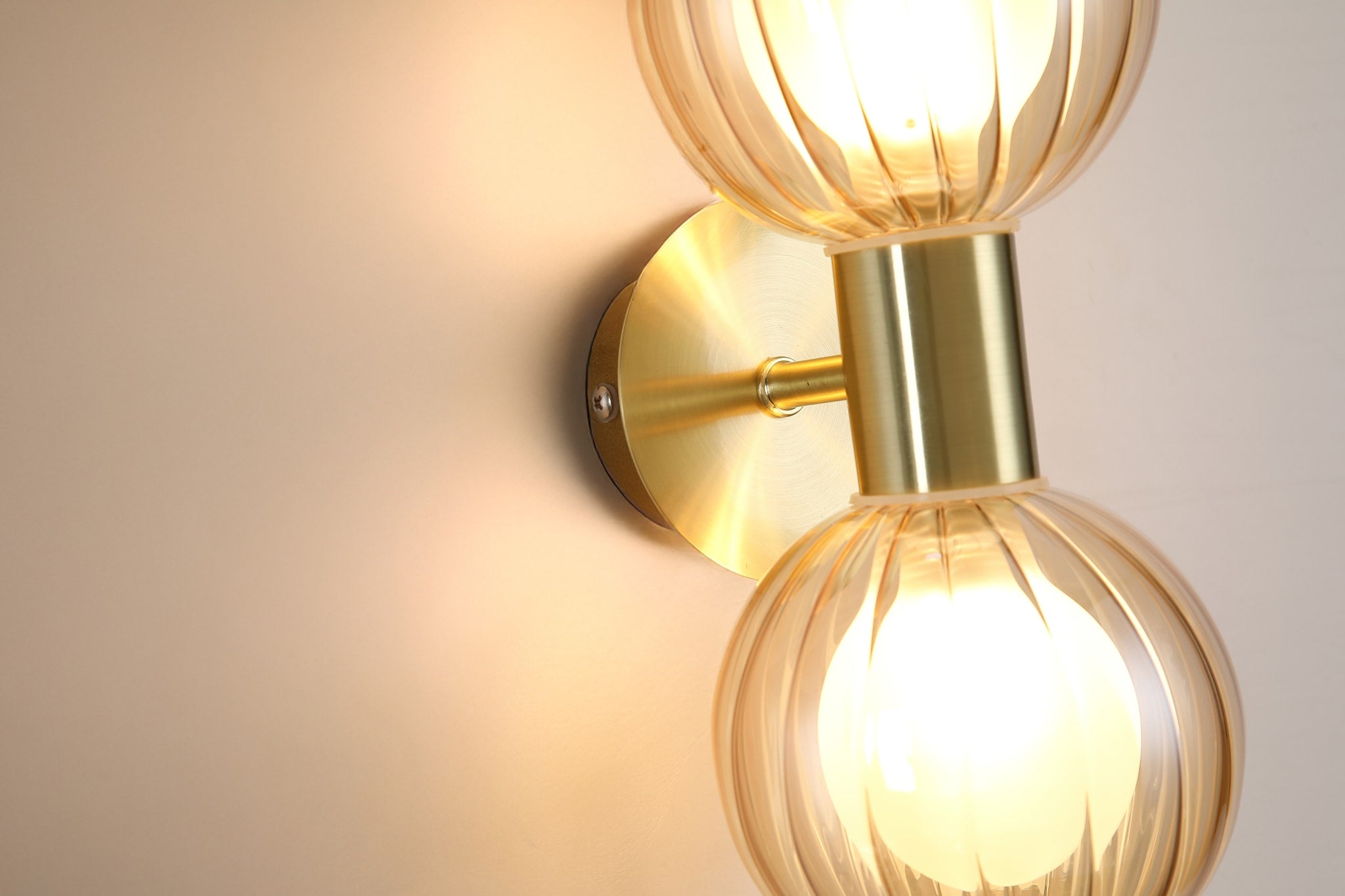 Luminsphere 2Lt Wall Light, Brass with Champagne Glass IP44