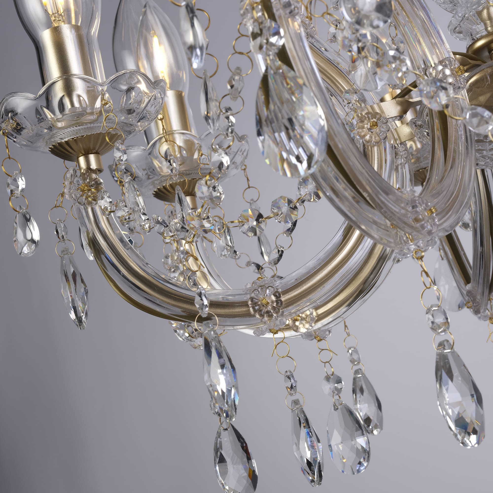 Utah Outdoor 8Lt Pendant - Gold & Crystal