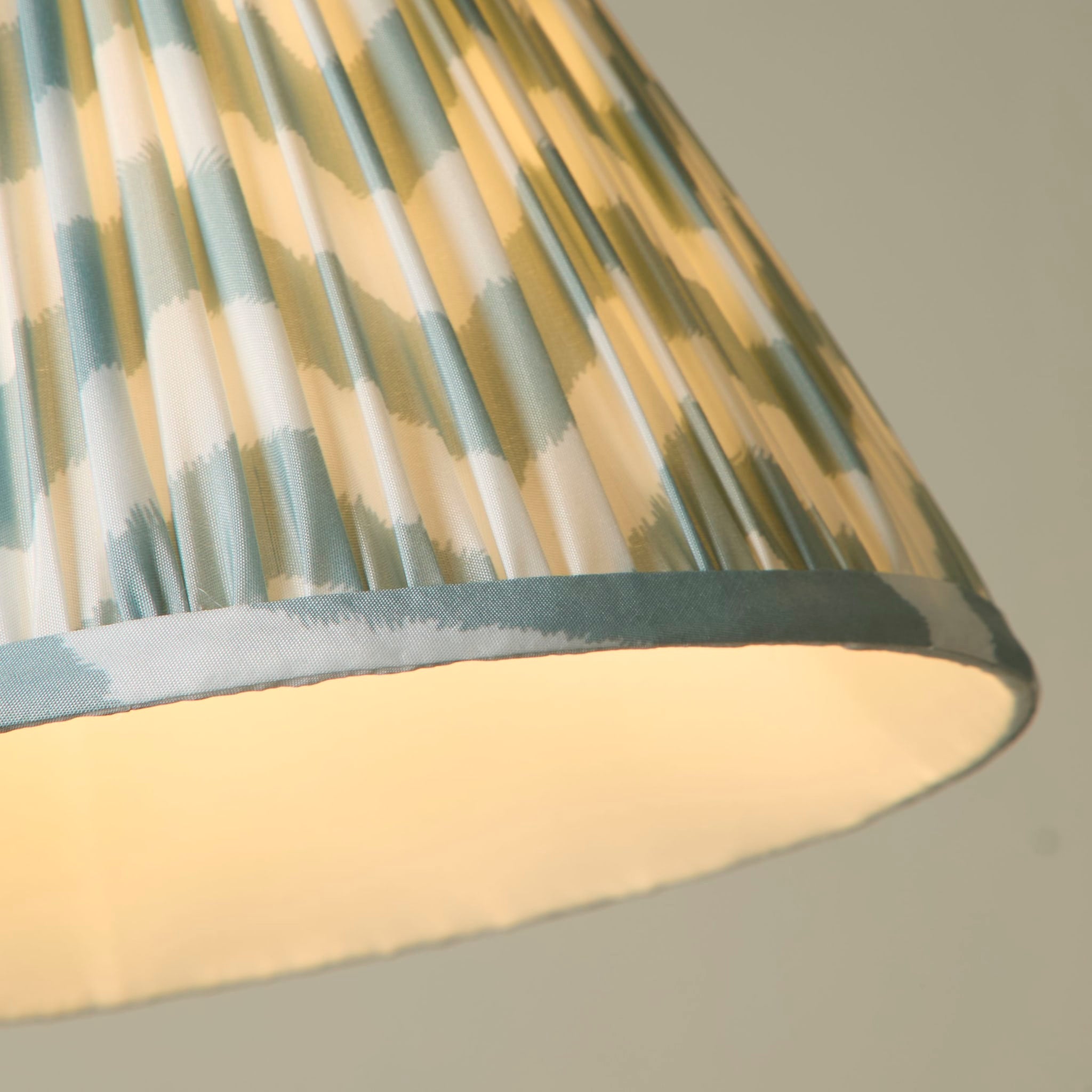 Flynn Chevron Printed Tapered Shade