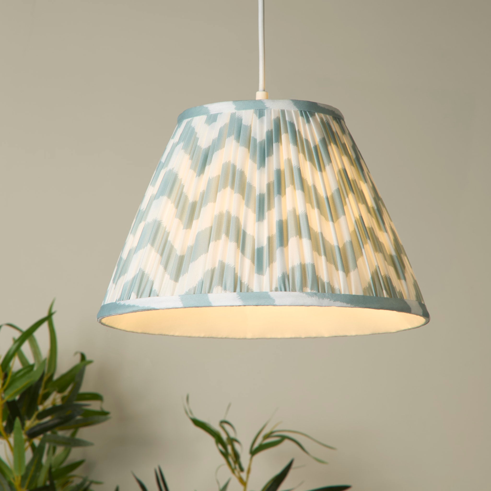 Flynn Chevron Printed Tapered Shade