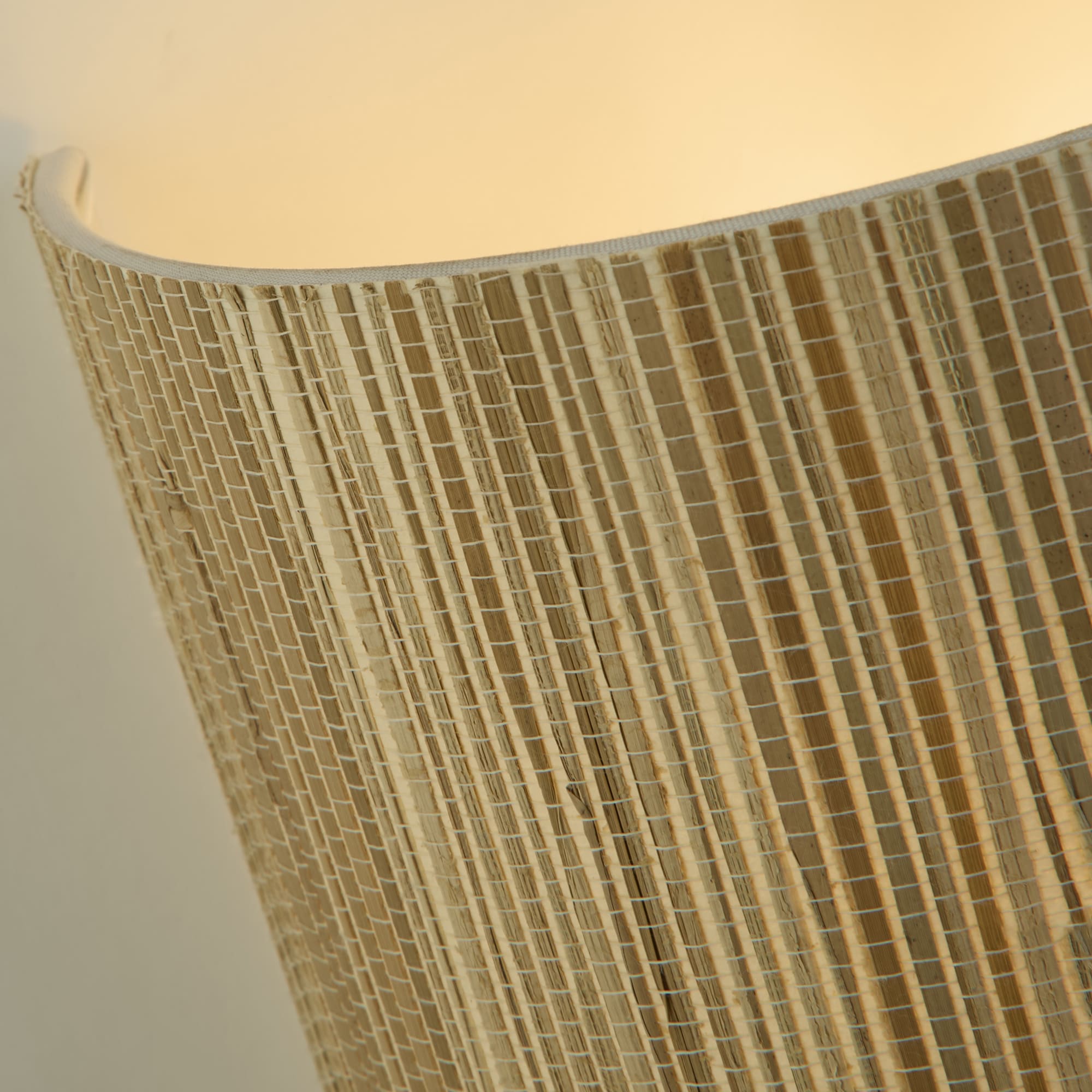 Meadow 1Lt Wall Light, Natural Grass Shade and Black Metal