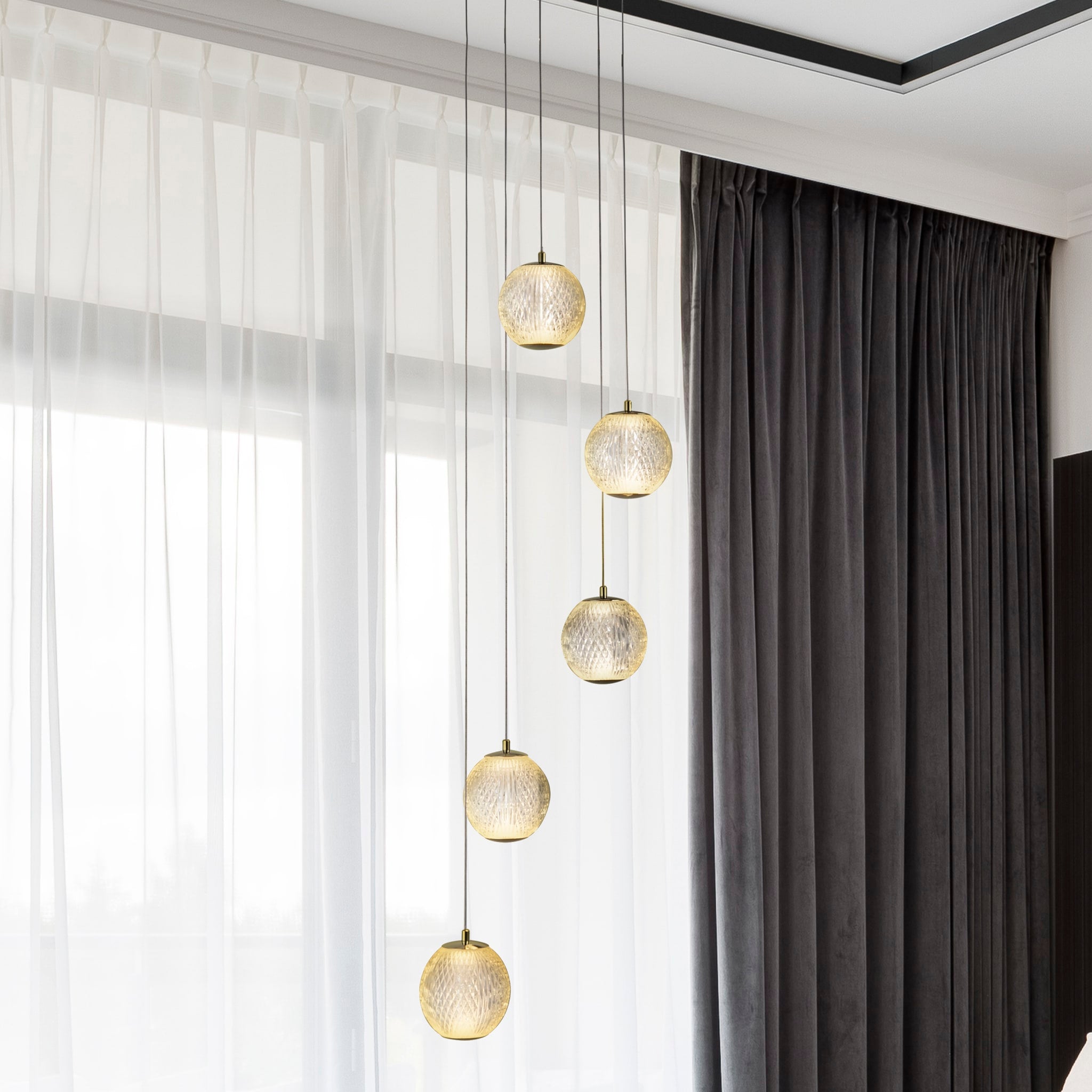 Allure 5Lt Multi-Drop Pendant - Satin Brass & Clear Acrylic