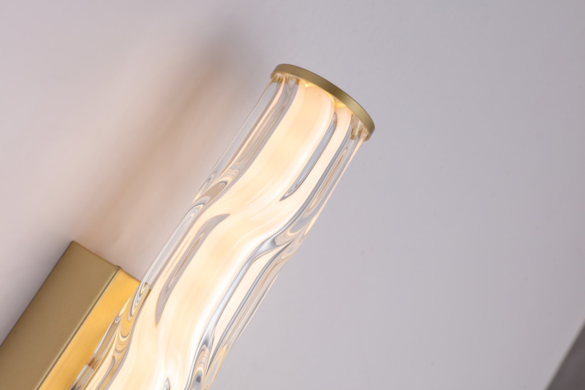 Vibrate LED Wall Light, Matt Gold with Glass