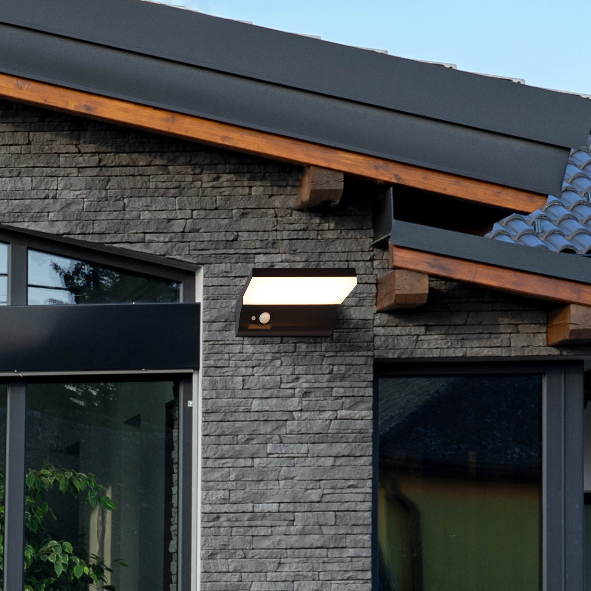 Solar Outdoor Wall Light - Black Metal & White Polycarbonate 160 x 60