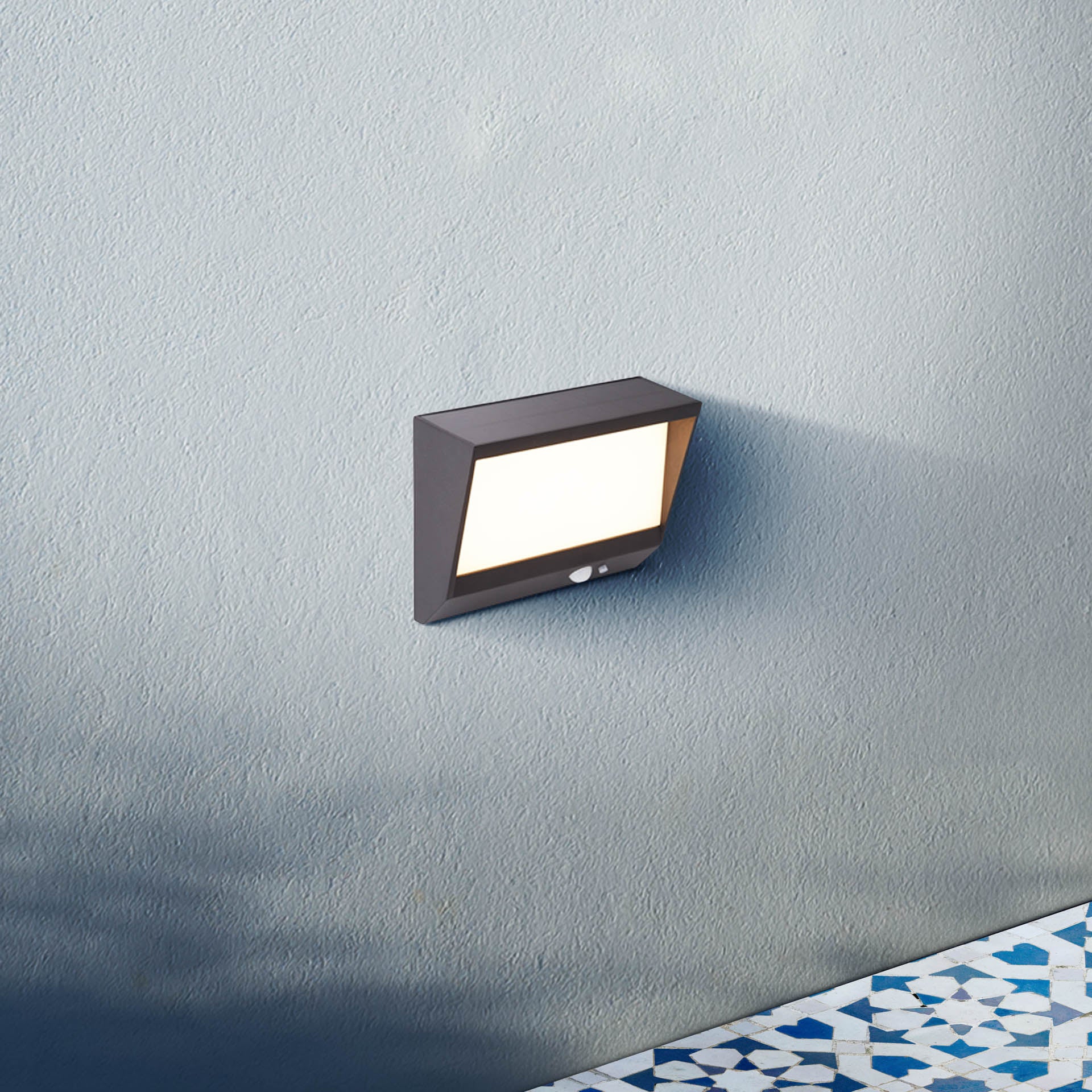 Solar Outdoor Wall Light - Black Metal & White Polycarbonate 140 x 188