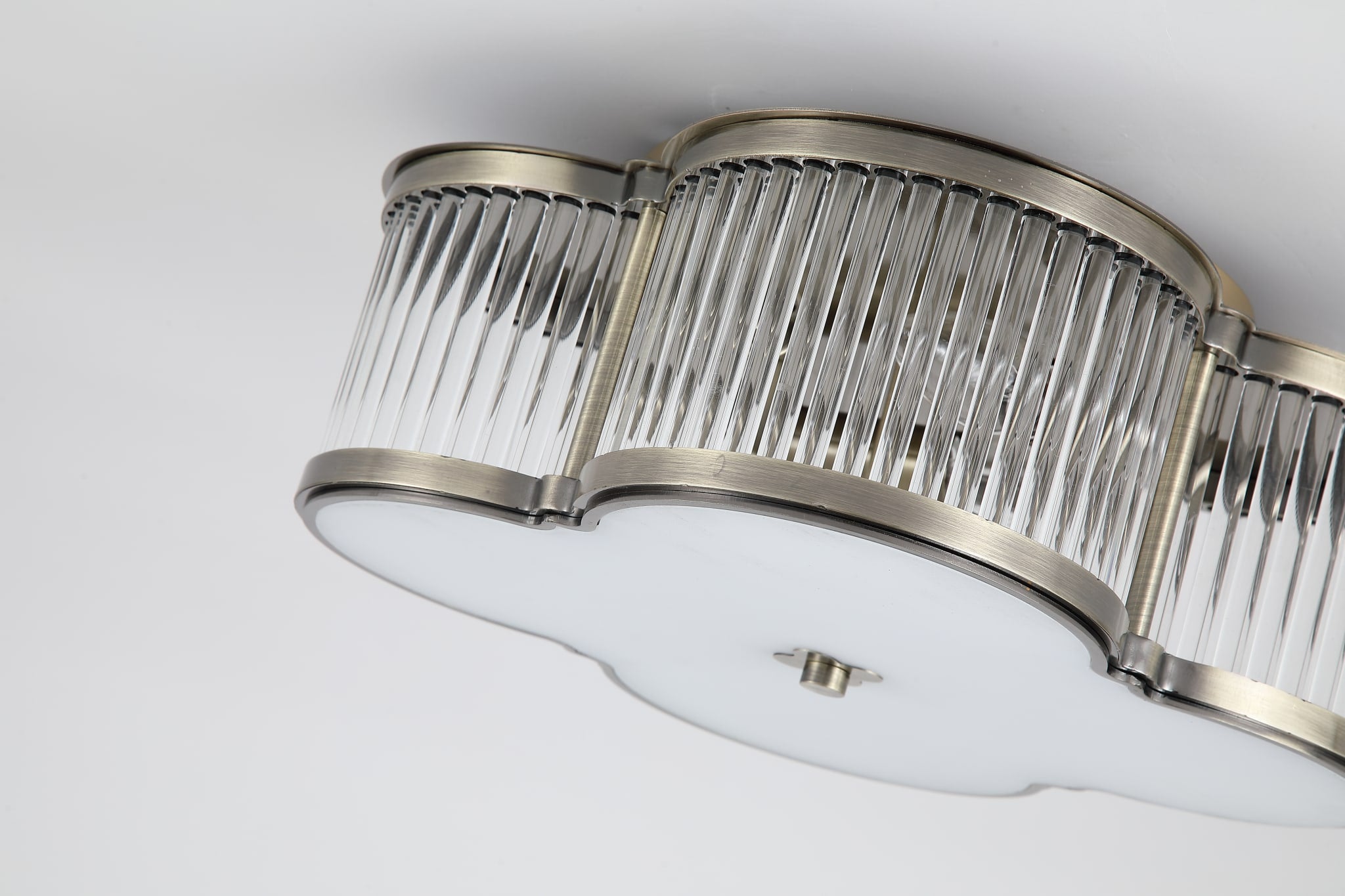 Lotus 3Lt Flush, Antique Brass Metal and Glass Diffuser