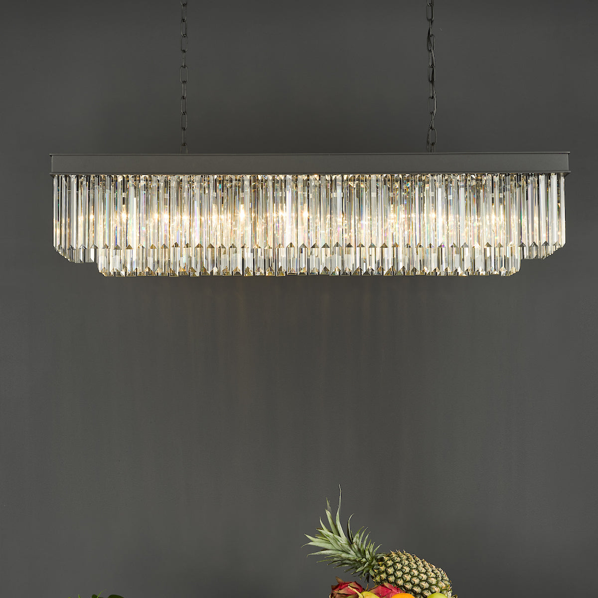 CELEUS 6LT BAR PENDANT BLACK AND CLEAR