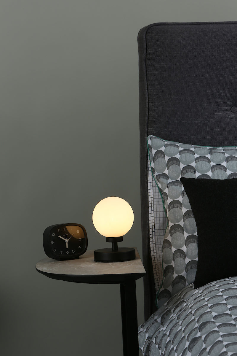 ESBEN TL TOUCH MATT BLACK CW OPAL GLASS