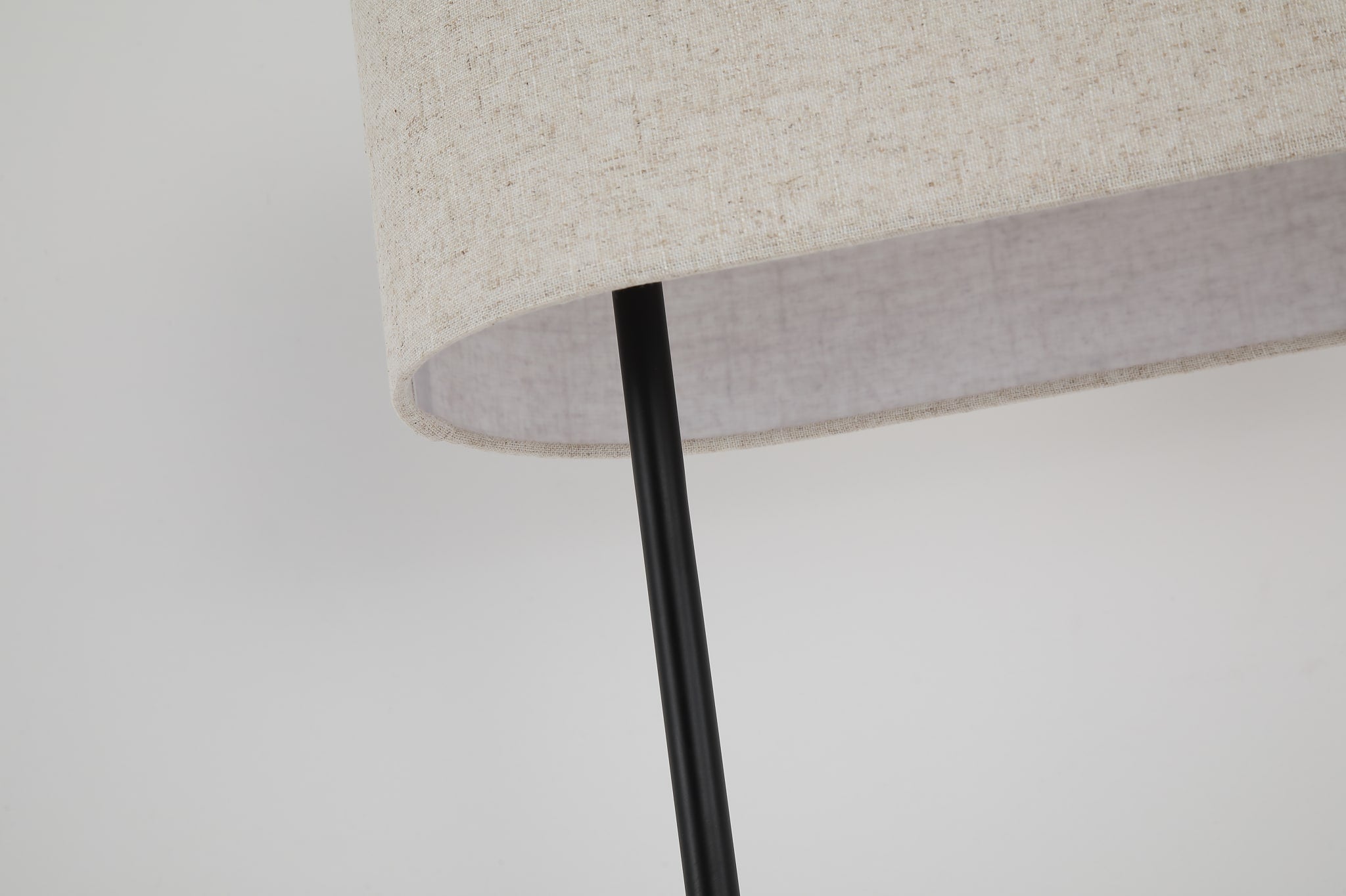 Hessian 1Lt Floor Lamp, Black Metal with Linen Shade