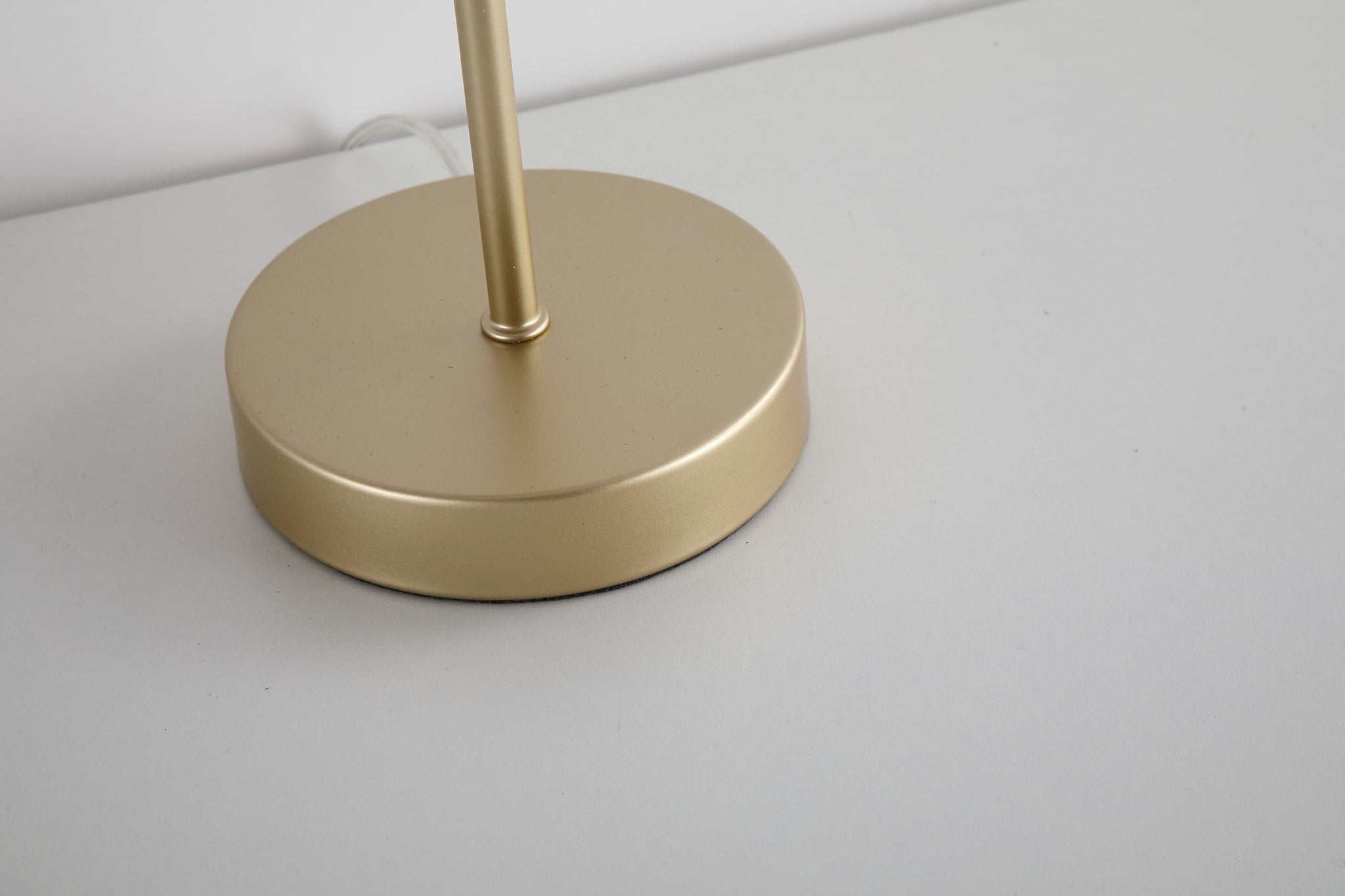 Swizzle 1Lt Table Lamp, Gold Metal with Champagne Rods