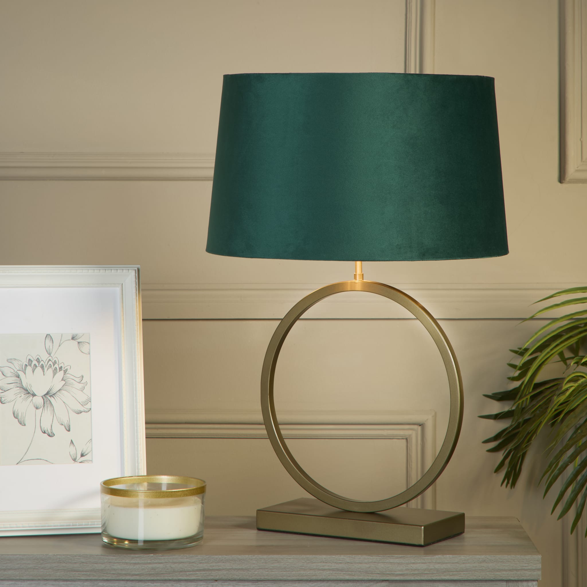 Elegant Table Lamp - Bronze Metal With Emerald Shade