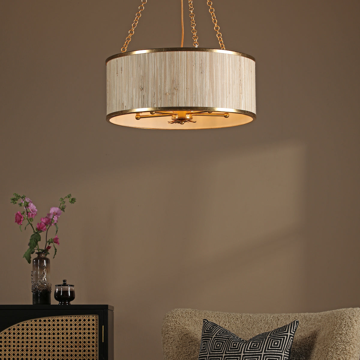 FENELLA 5LT PENDANT GOLD WITH NATURAL SEAGRASS SHA