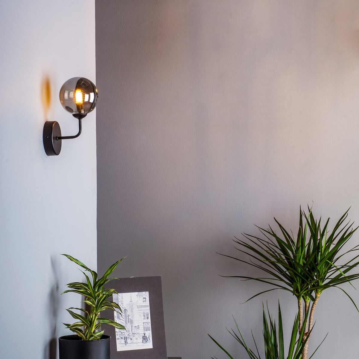 FEYA 1LT WALL LIGHT MATT BLACK CW SMOKED GLS