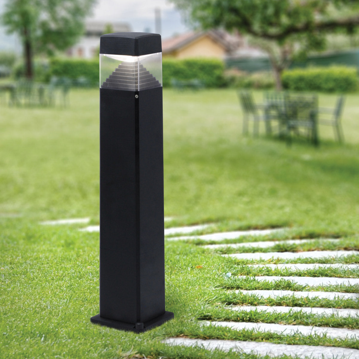 ESTER 800 BOLLARD 10W CCT BLACK