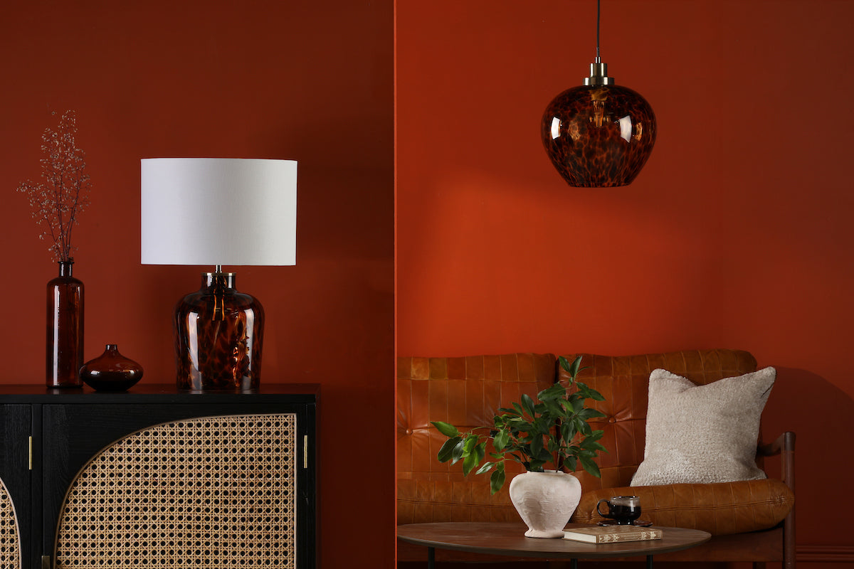 LEANDRA 1LT PENDANT TORTOISESHELL