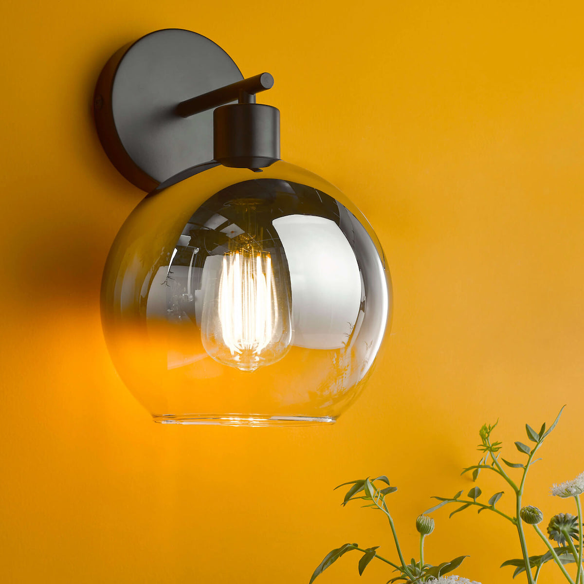 LYCIA 1LT W/LT BLACK MIRROR OMBRE GLASS