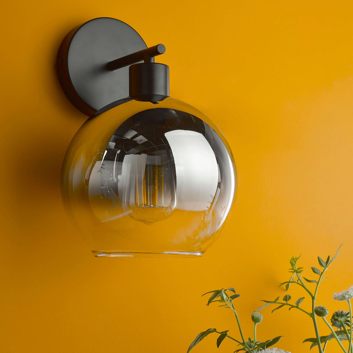LYCIA 1LT W/LT BLACK MIRROR OMBRE GLASS
