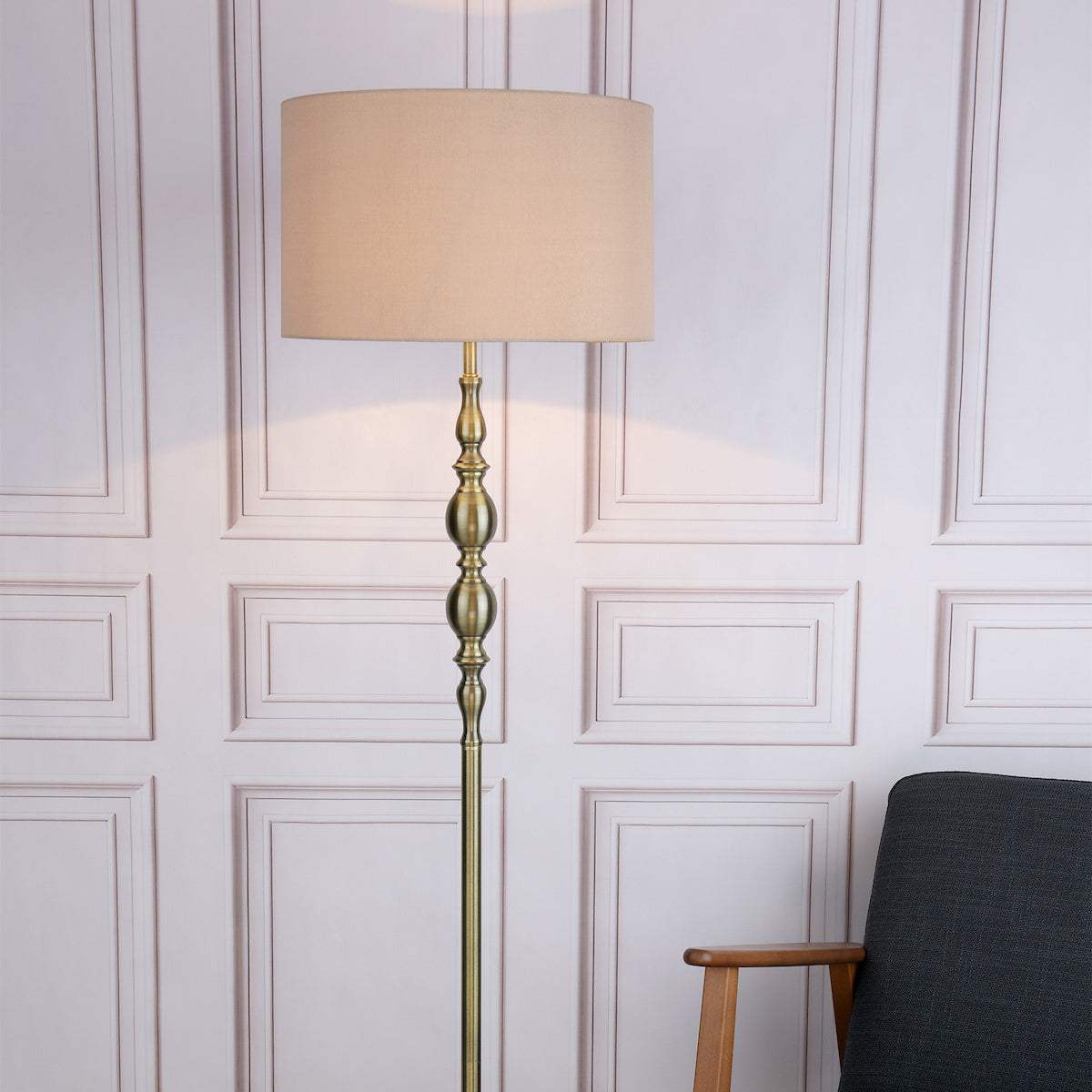 MADRID FLOOR LAMP CW SHADE ANTIQUE BRASS