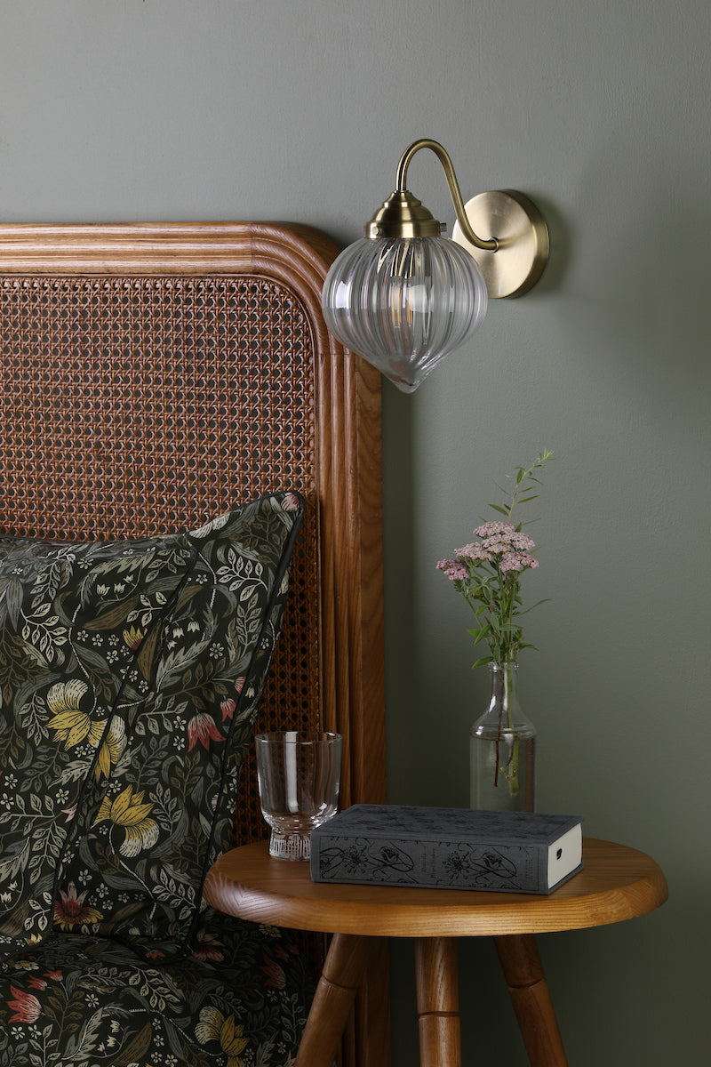 MYA 1LT WALL LIGHT ANTIQUE BRASS CLEAR GLASS