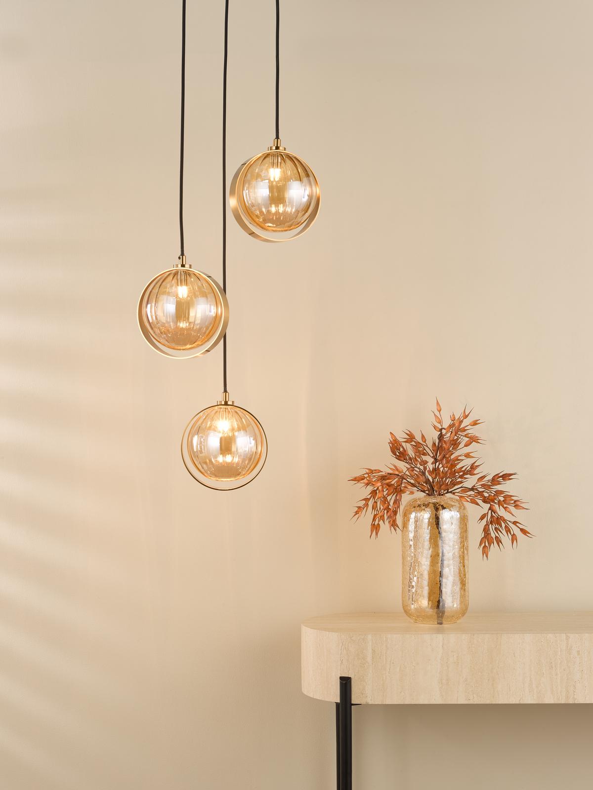 https://cdn.pimber.ly/public/asset/export/633192f7d69875001b74acfc/1273e2a9/68b17c8eb5f84ff668b5ee8d/ce6d88a7/OPH0335_0.jpg.jpeg
