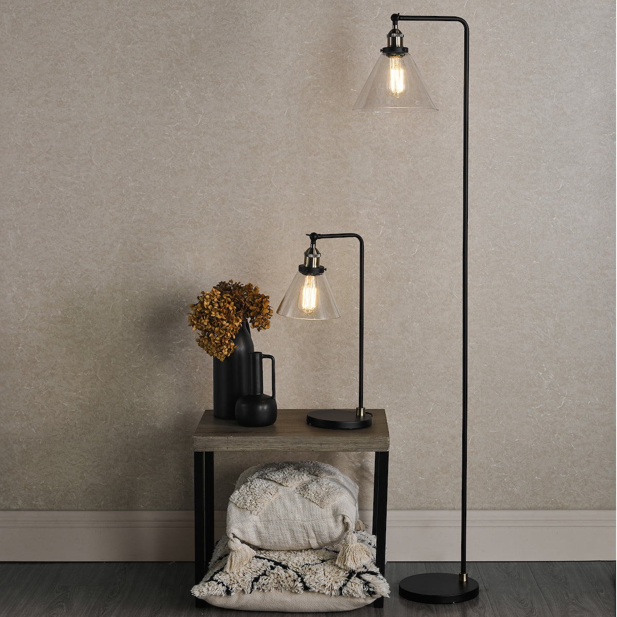 RAY 1LT FL ANTIQUE BRASS CLEAR