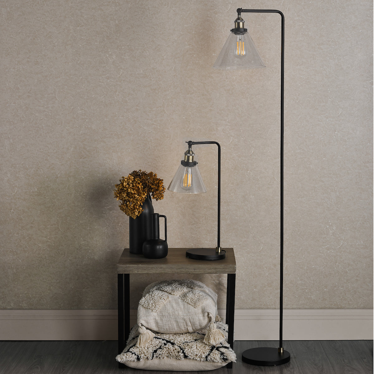 RAY 1LT FL ANTIQUE BRASS CLEAR