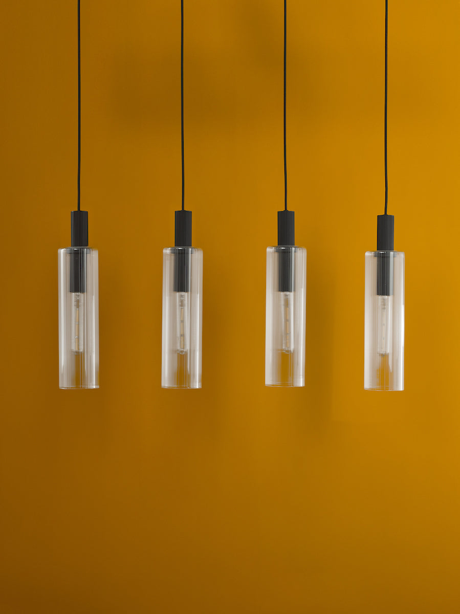 RUBEN 4LT BAR PENDANT BLACK CLEAR RIBBED GLS