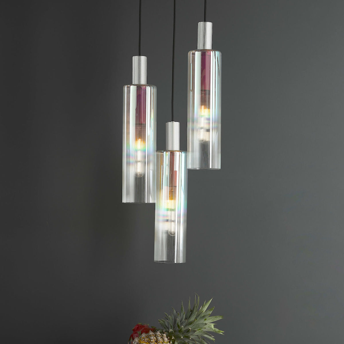 RUBEN 3LT CLUSTER PENDANT SILVER IRIDISED RIBBED G