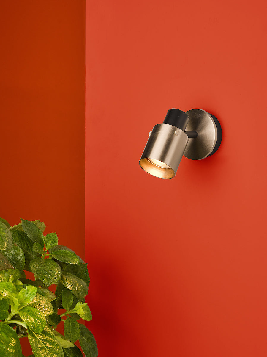 RYAN SINGLE SPOTLIGHT BRUSHED NICKEL MATT BLACK