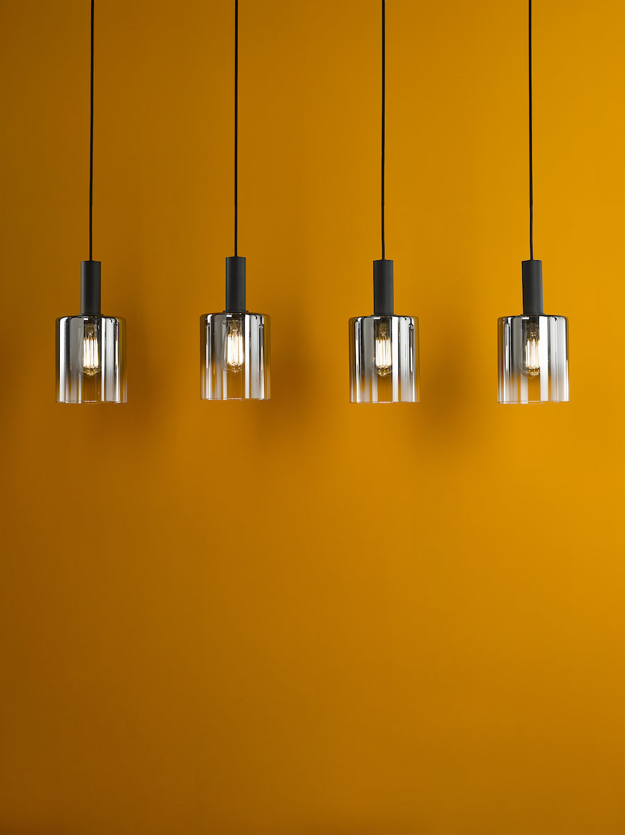 SAVANNAH 4LT BAR PENDANT BLACK SMOKED GLS
