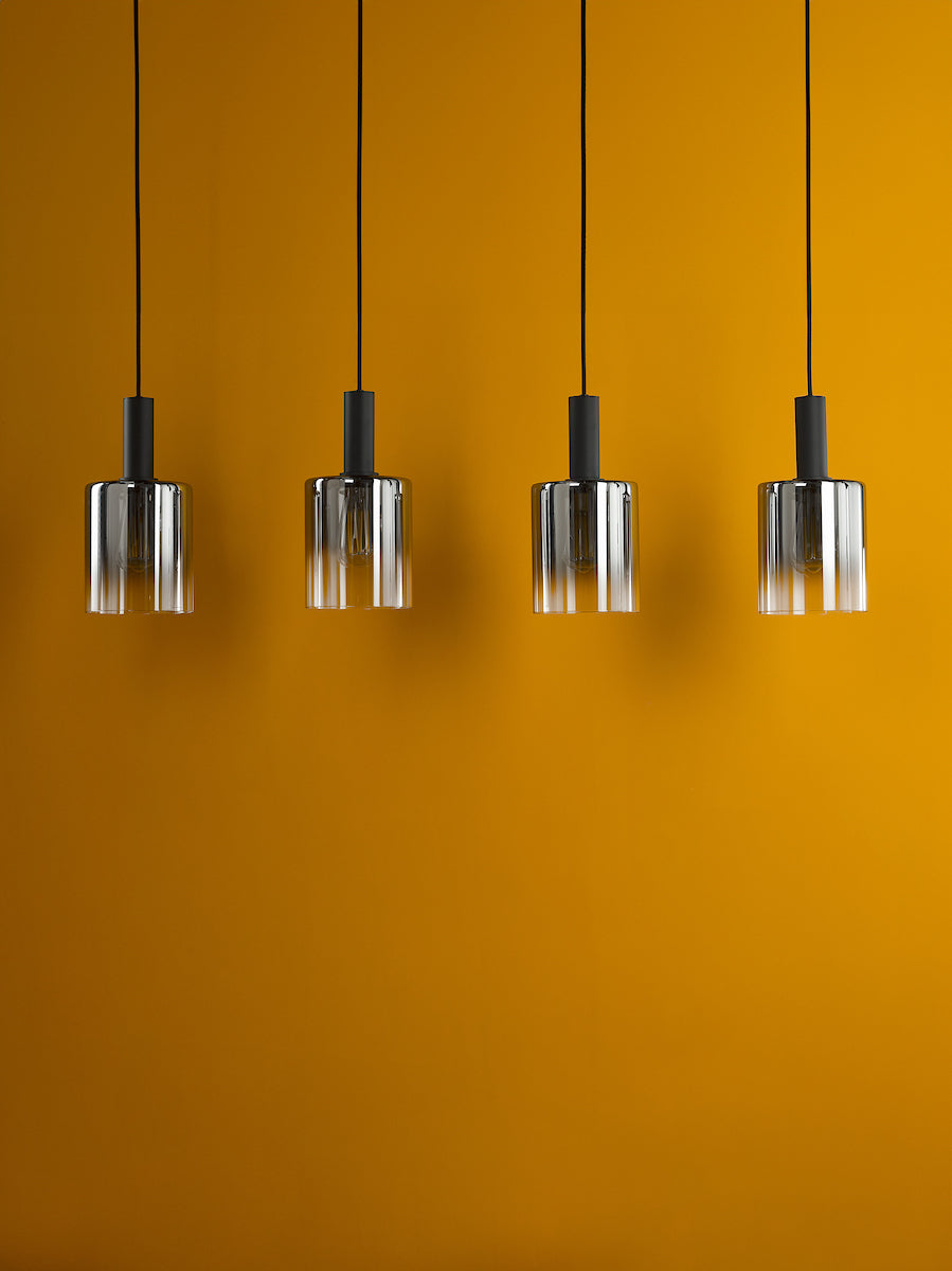 SAVANNAH 4LT BAR PENDANT BLACK SMOKED GLS