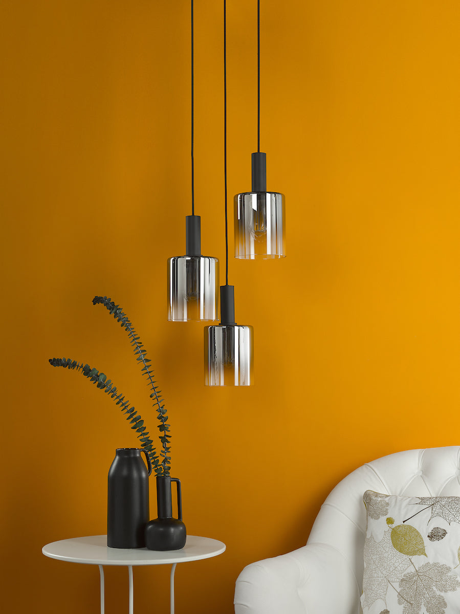 SAVANNAH 3LT CLUSTER PENDANT BLACK SMOKED GLS