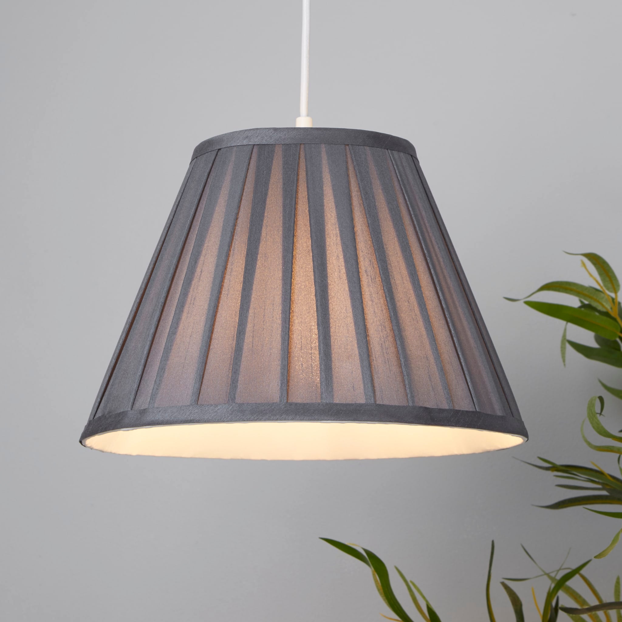 Raye Taper Pleatsilk Shade 30Cm Charcoal