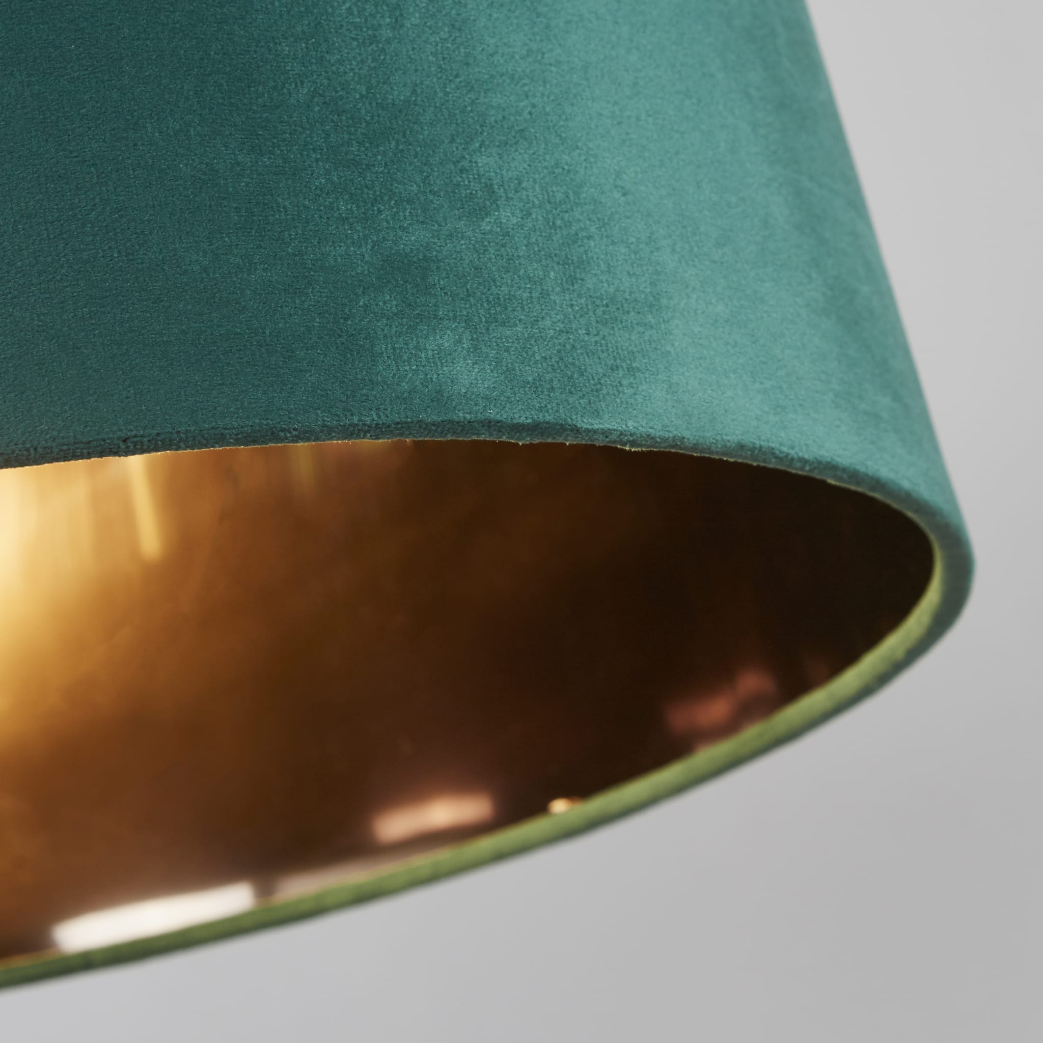 VELVET DRUM SHADE 40CM EMERALD
