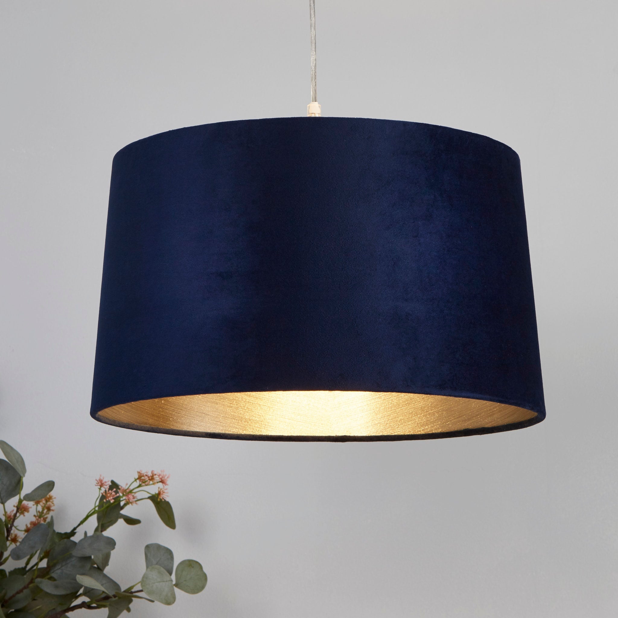 VELVET DRUM SHADE 40CM NAVY