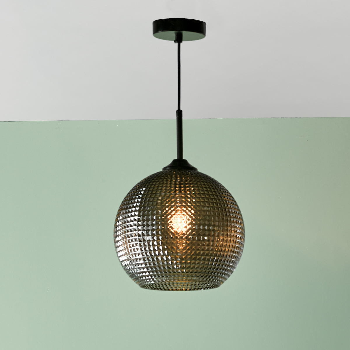 SOREN 1LT PENDANT BLACK SMOKED GLASS