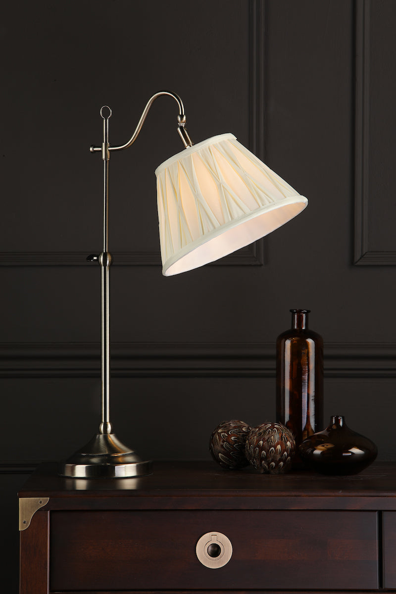 SUFFOLK RISE & FALL TABLE LAMP - ANTIQUE BRASS C/W