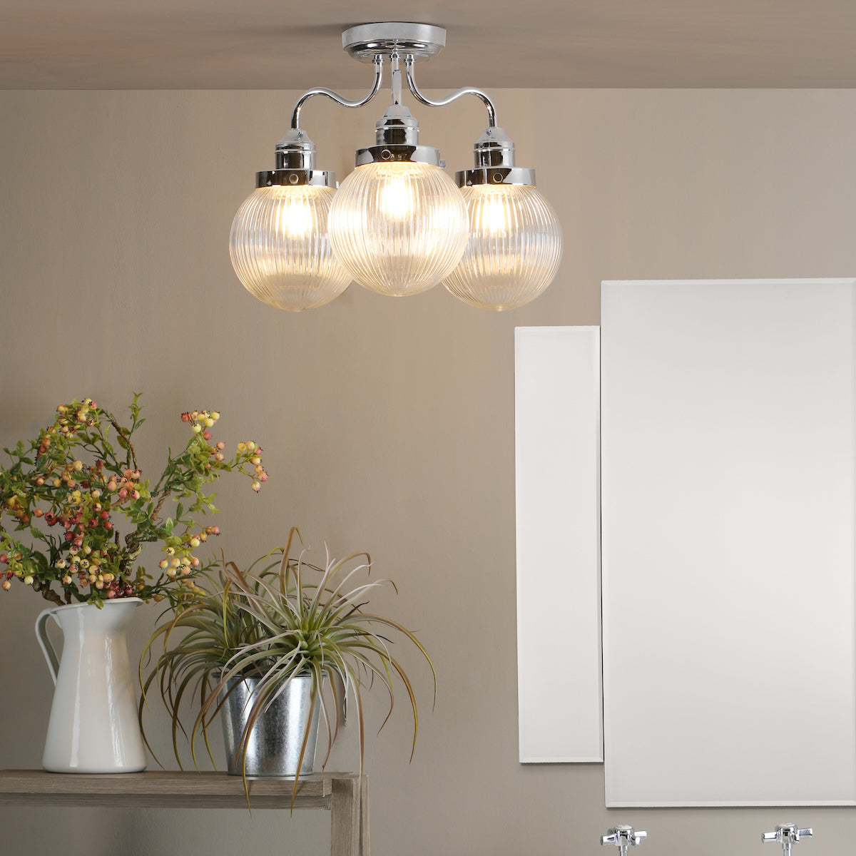 TAMARA 3LT SEMI FLUSH POL CHR/ CLEAR IP44