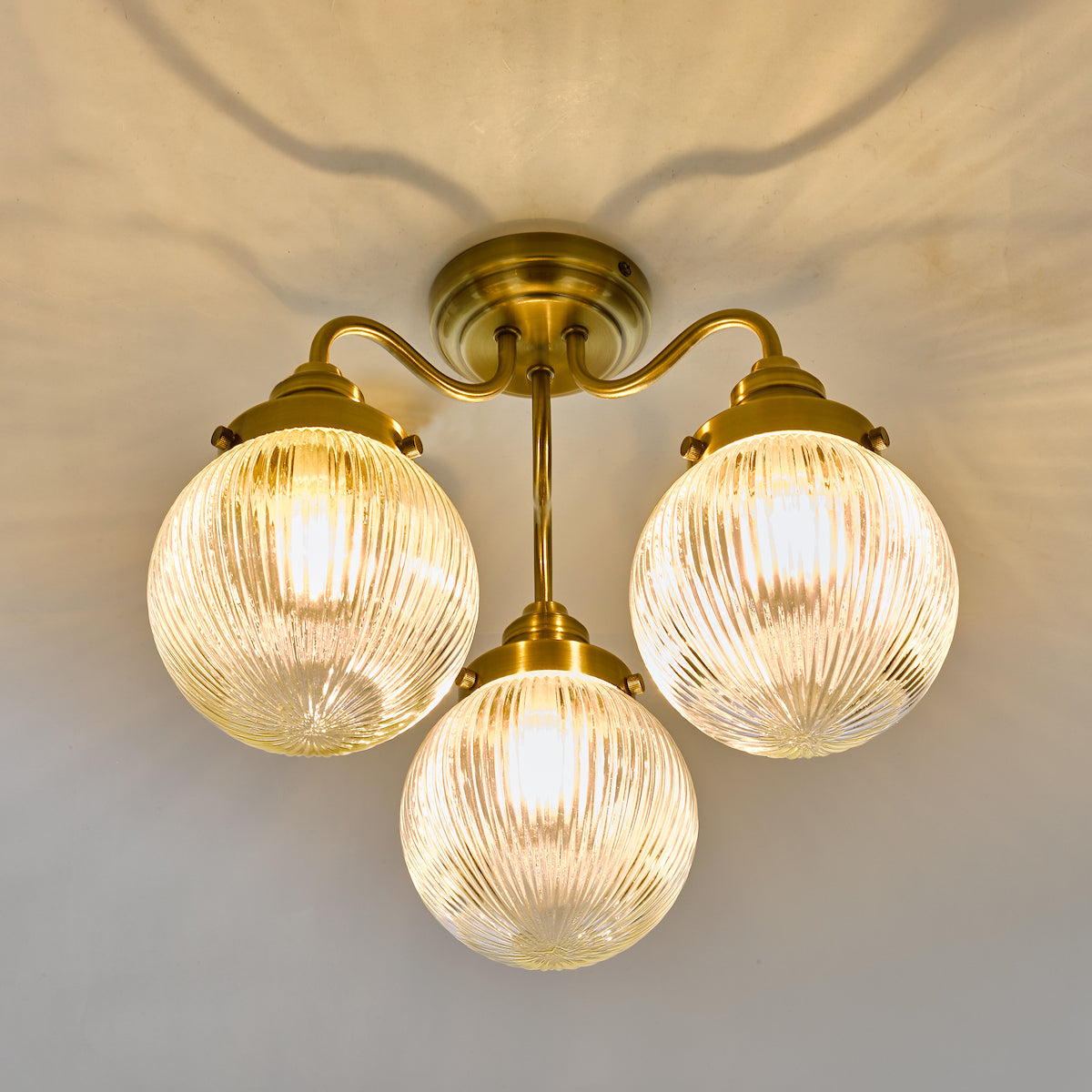 TAMARA 3LT SEMI FLUSH ANT BRA/ CLEAR IP44