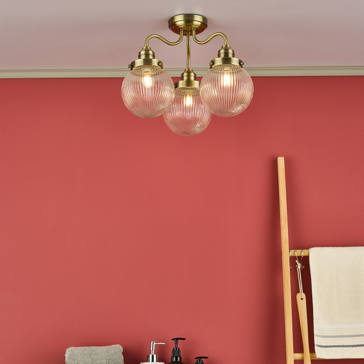 TAMARA 3LT SEMI FLUSH ANT BRA/ CLEAR IP44