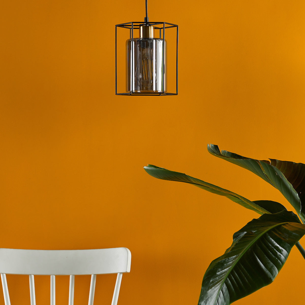 TATUM 1LT PENDANT BLACK WITH SMOKED GLASS